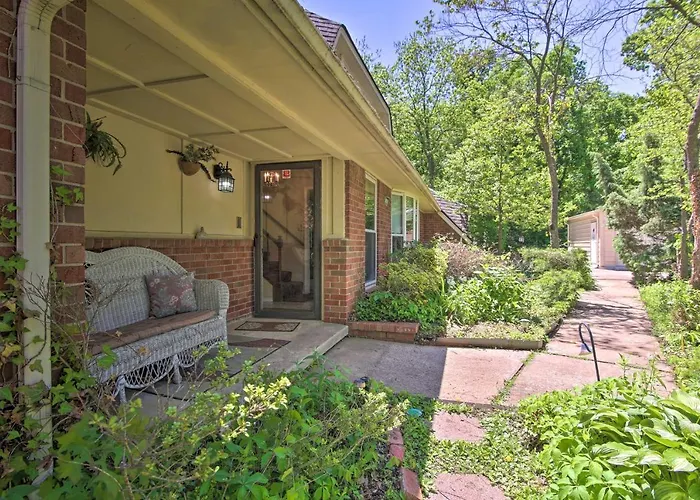 Private W/ Hot Tub & Patio Near Dtwn * Tulsa