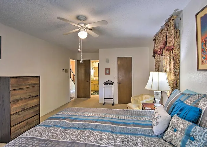 Private W/ Hot Tub & Patio Near Dtwn * Tulsa